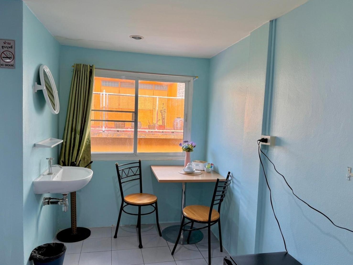 Ocean Blue Huahin Guesthouse Екстер'єр фото